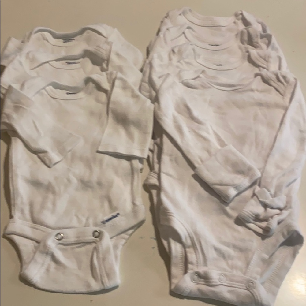 White long sleeve bodysuits